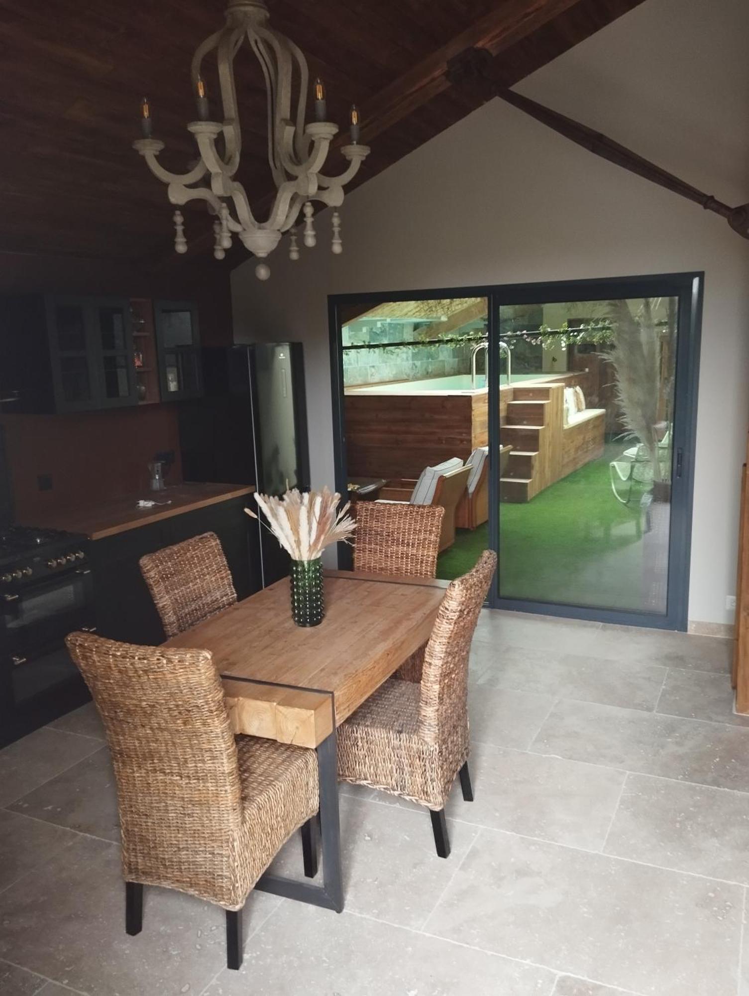 Ferienhaus La Cave De Grand
