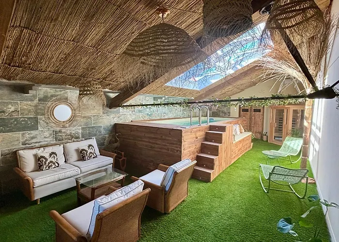 La Cave De Grand Cabane
